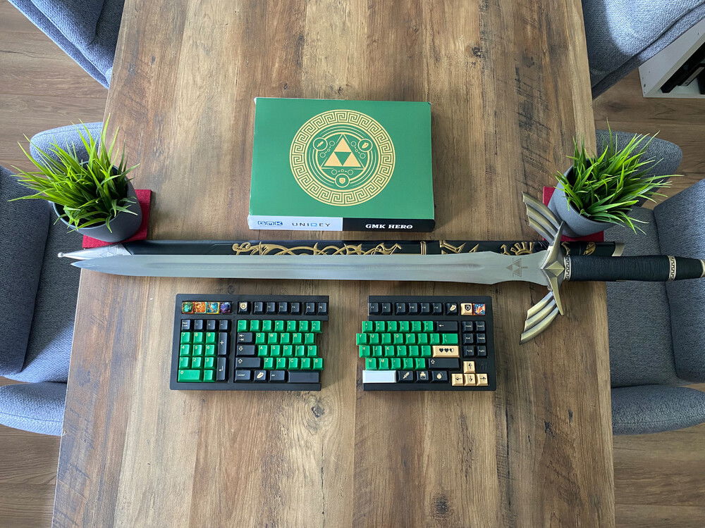 This is my matching GMK Hero build