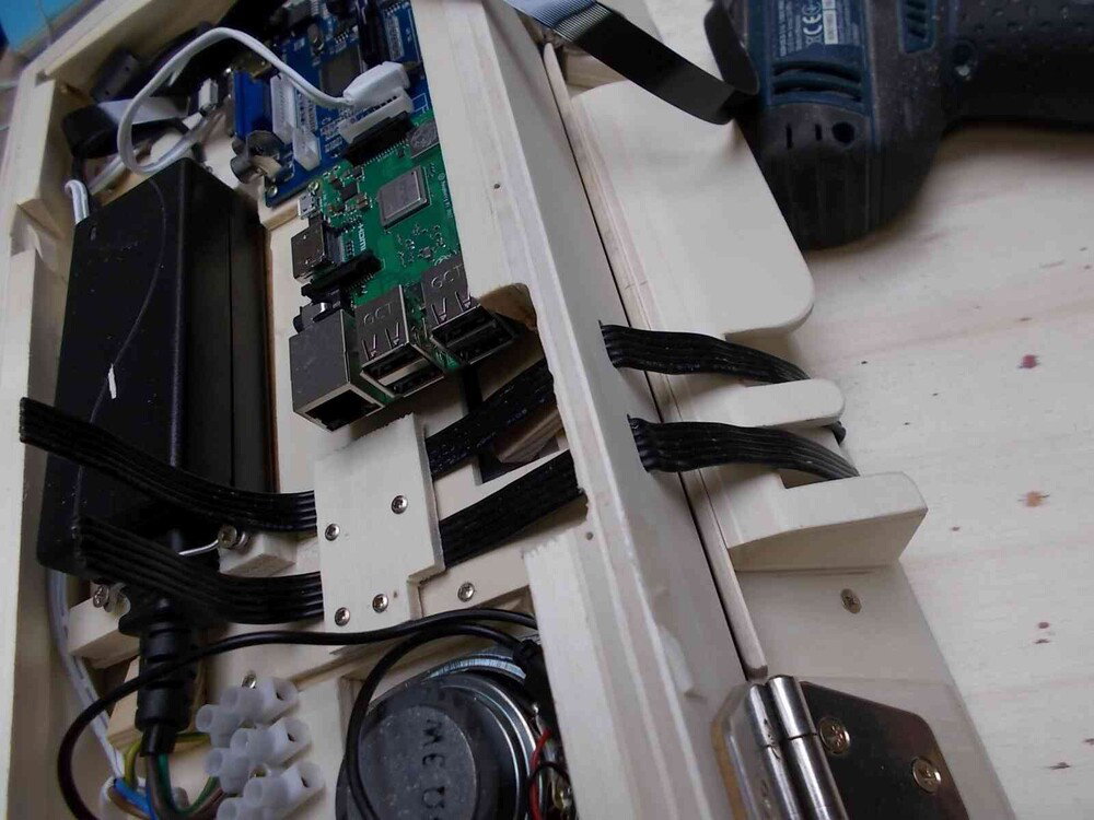 i cut and used sata flat wires to connect the external usb ports. they flex with the 3 way hinge