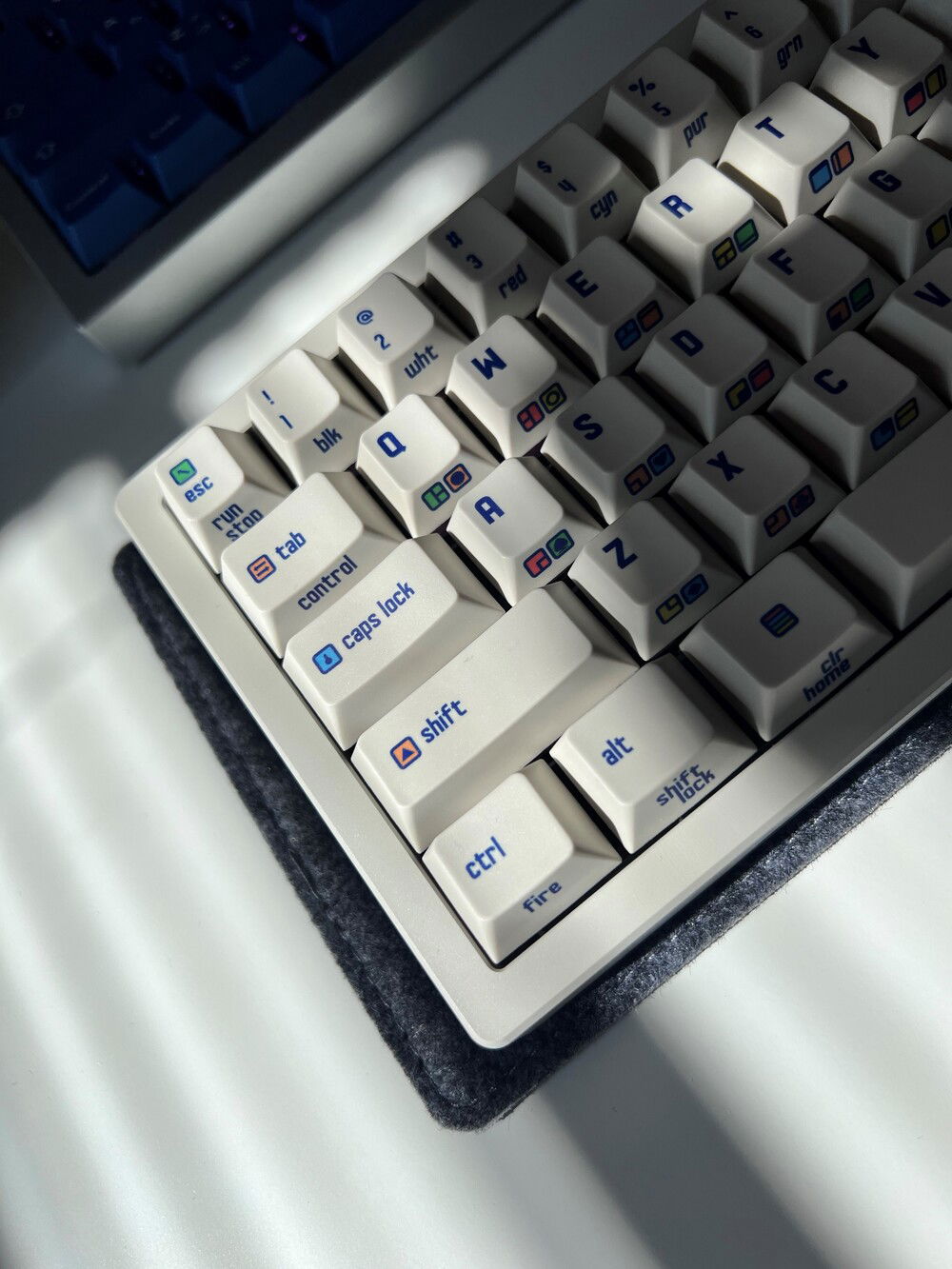 Keycaps texture feels smooth and sounds so good.