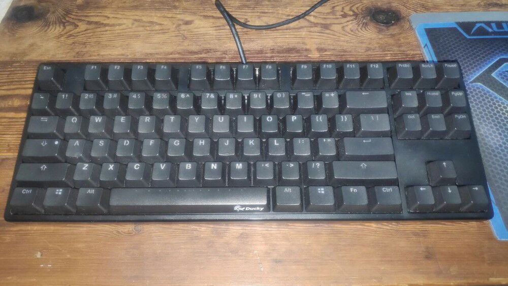 Ducky One TKL non-backlight