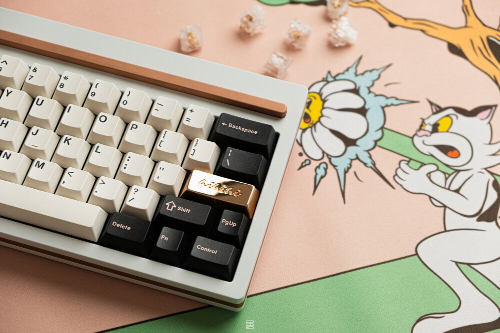 J-02 LE Keyboard by Jae ProtoTypist Keyboards

https://youtu.be/17uC56Nwl3Y