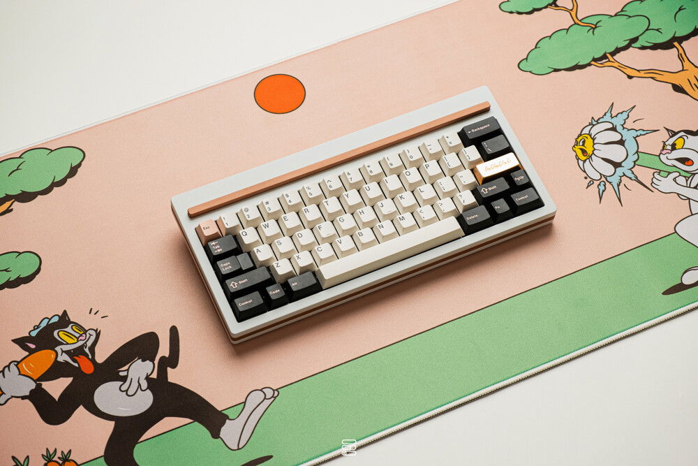 J-02 LE Keyboard by Jae ProtoTypist Keyboards

https://youtu.be/17uC56Nwl3Y