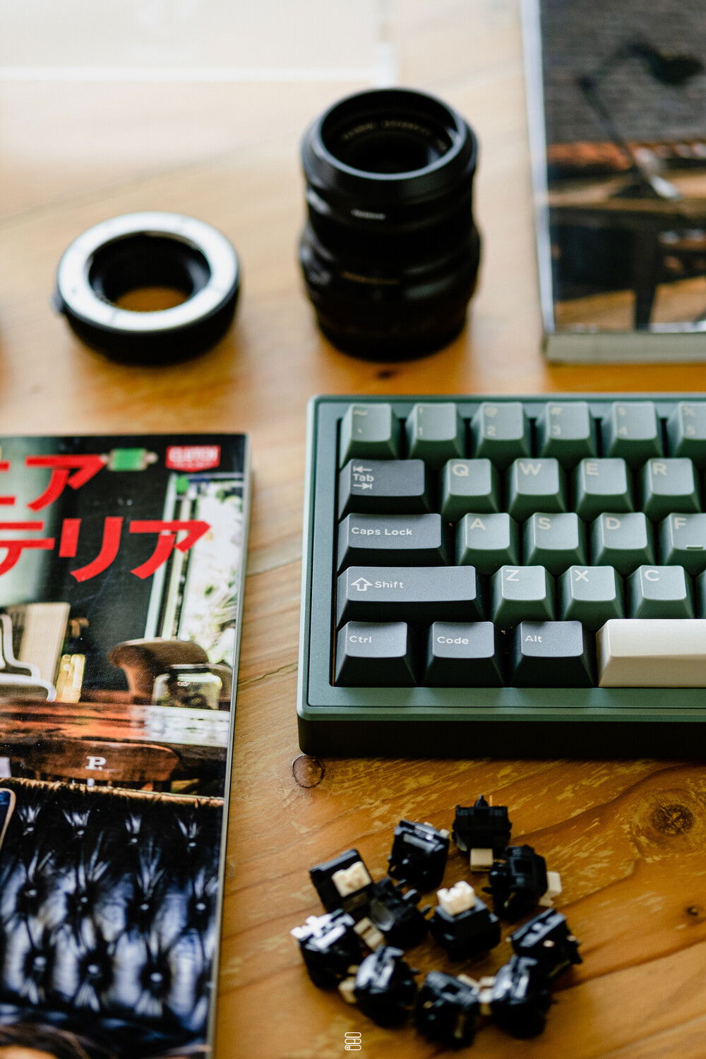 KBD Build :
Keyboard : Zoo65
Plate : FR4
Switches : MMK Flamingo [ Factory Lubed ]
Stabilizers : TX Stabilizers  [ 205g0 / Dielectric Grease ]
Keycaps :  DMK Silent Forest
Mods: IXPE Foam / Plate + Case Mod

Build Vdo :
https://youtu.be/KLjKYNBPHpc