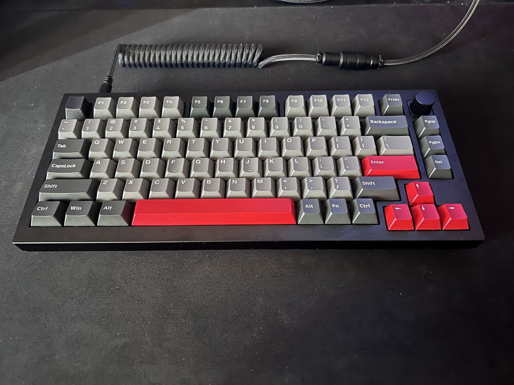 q1 keycaps